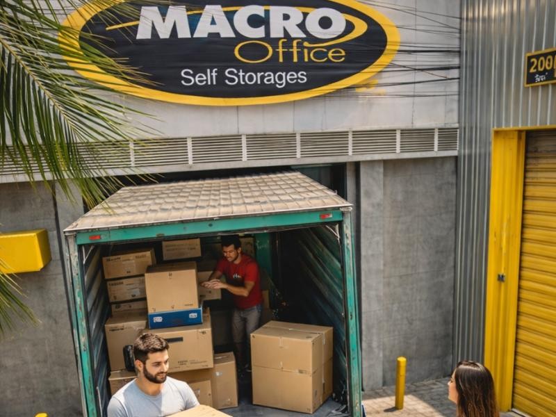 Self Storage Corporativo: Otimize Espaço e Agilidade em Porto Alegre